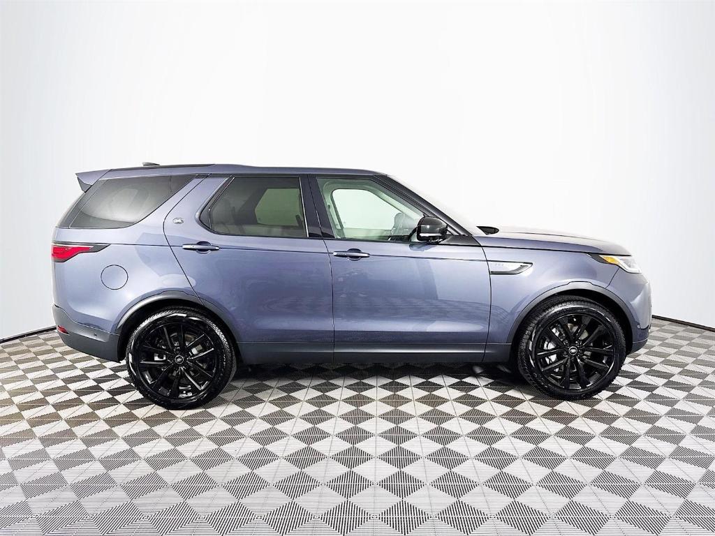 new 2026 Land Rover Discovery car, priced at $68,237