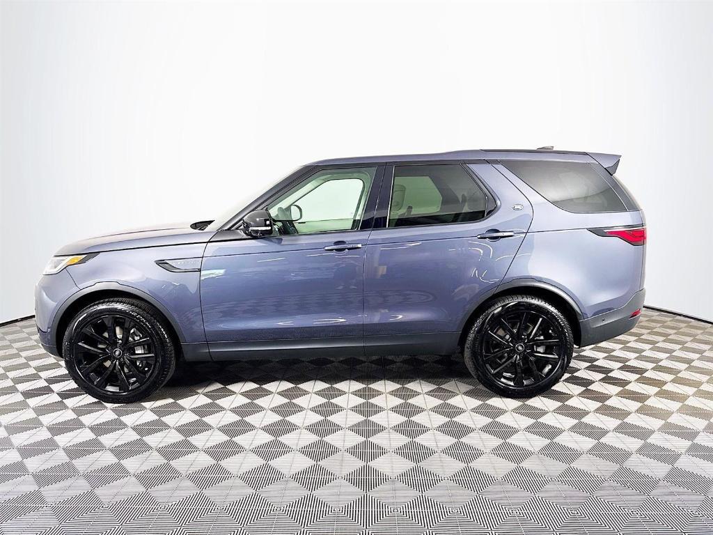 new 2026 Land Rover Discovery car, priced at $68,237