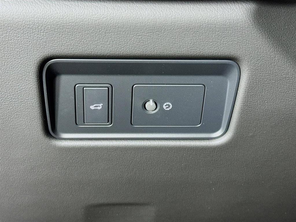 new 2026 Jaguar F-PACE car, priced at $67,138