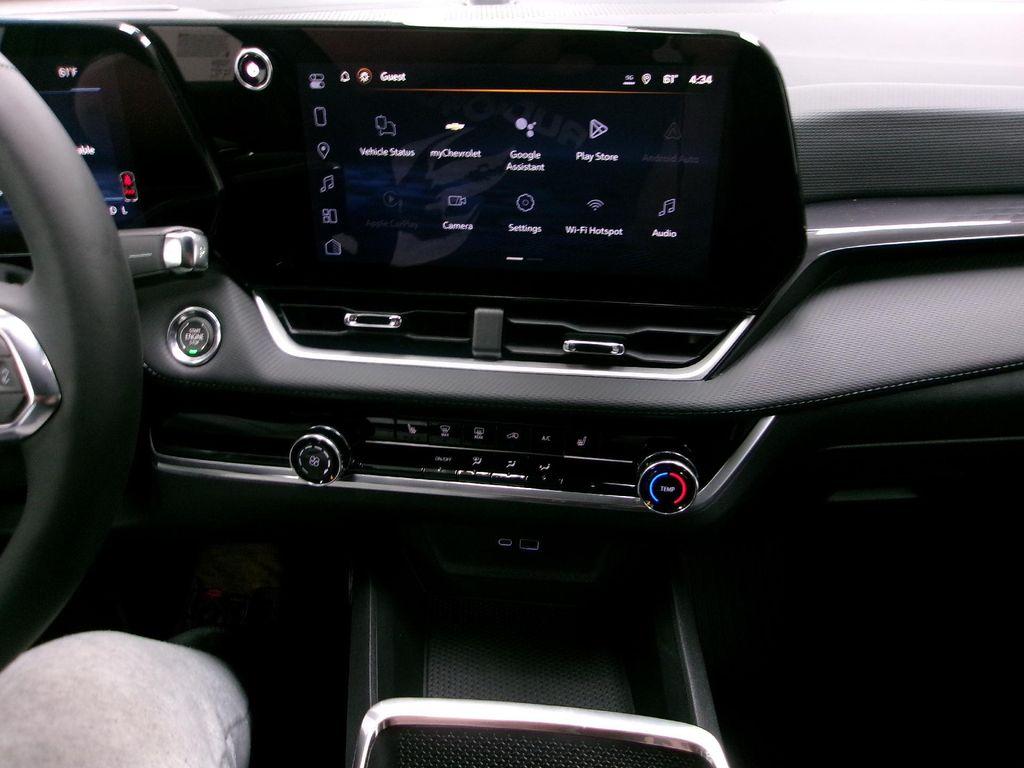 new 2026 Chevrolet Equinox car, priced at $30,990