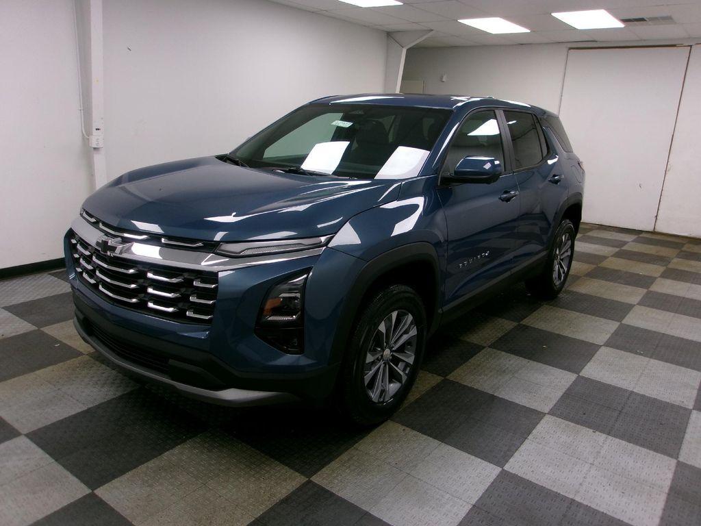 new 2026 Chevrolet Equinox car, priced at $30,990