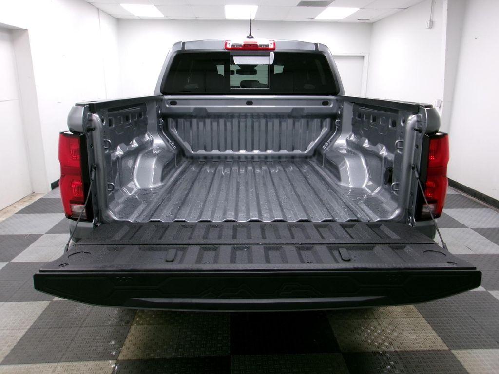 new 2026 Chevrolet Colorado car, priced at $44,215