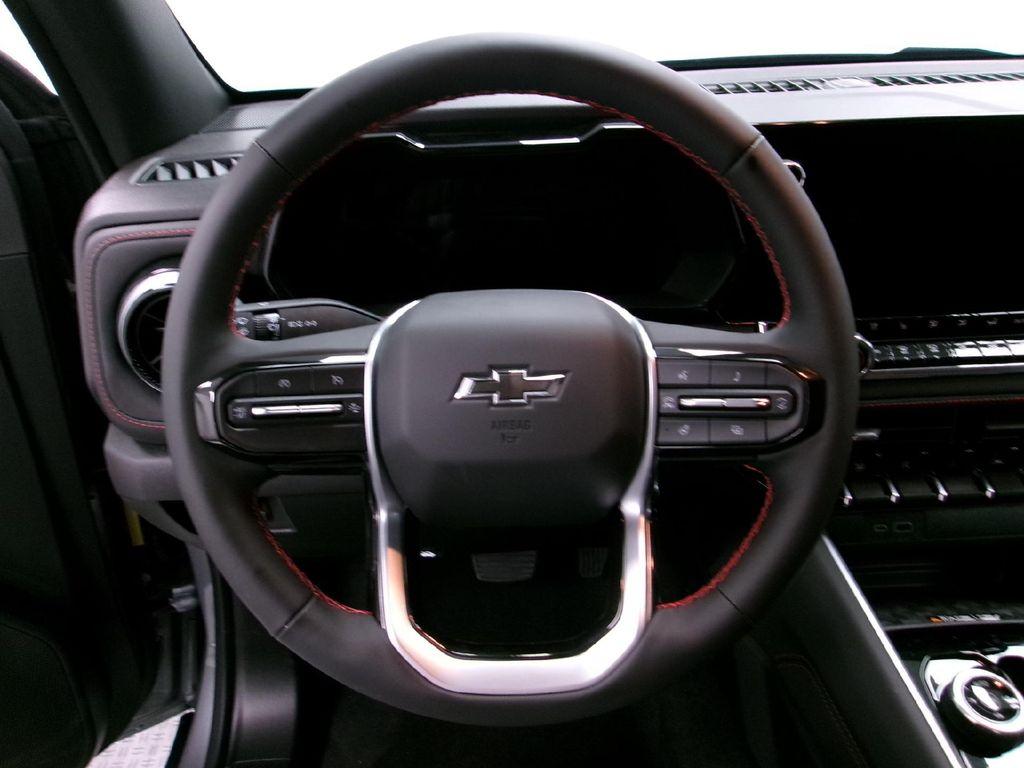 new 2026 Chevrolet Colorado car, priced at $44,215