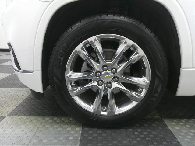 used 2020 Chevrolet Traverse car, priced at $22,988