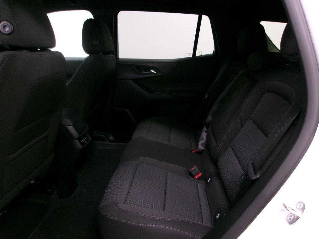 new 2026 Chevrolet Equinox car, priced at $31,495