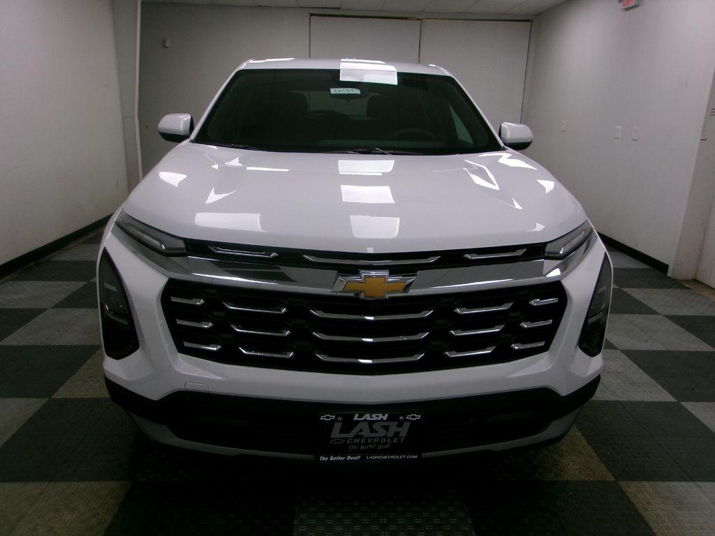 new 2026 Chevrolet Equinox car, priced at $31,495
