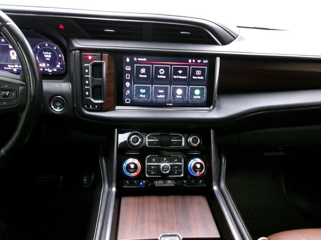 used 2023 GMC Yukon car, priced at $59,784