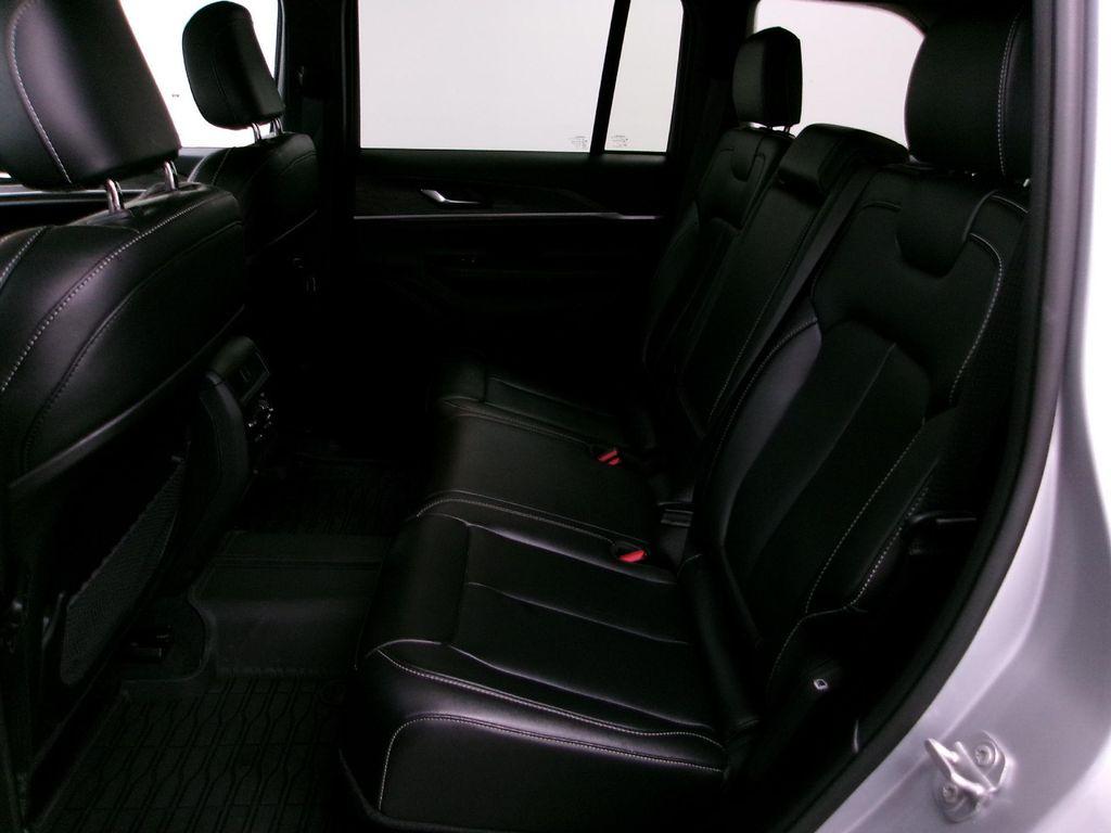 used 2025 Jeep Grand Cherokee car, priced at $40,988