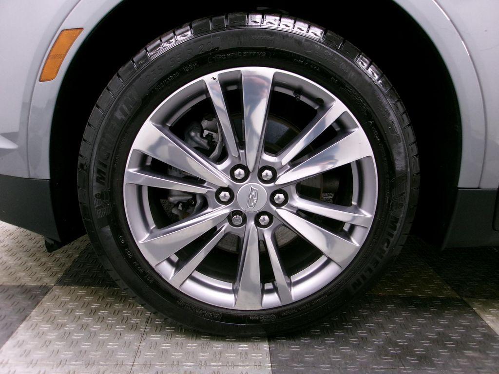 used 2023 Cadillac XT5 car, priced at $32,988