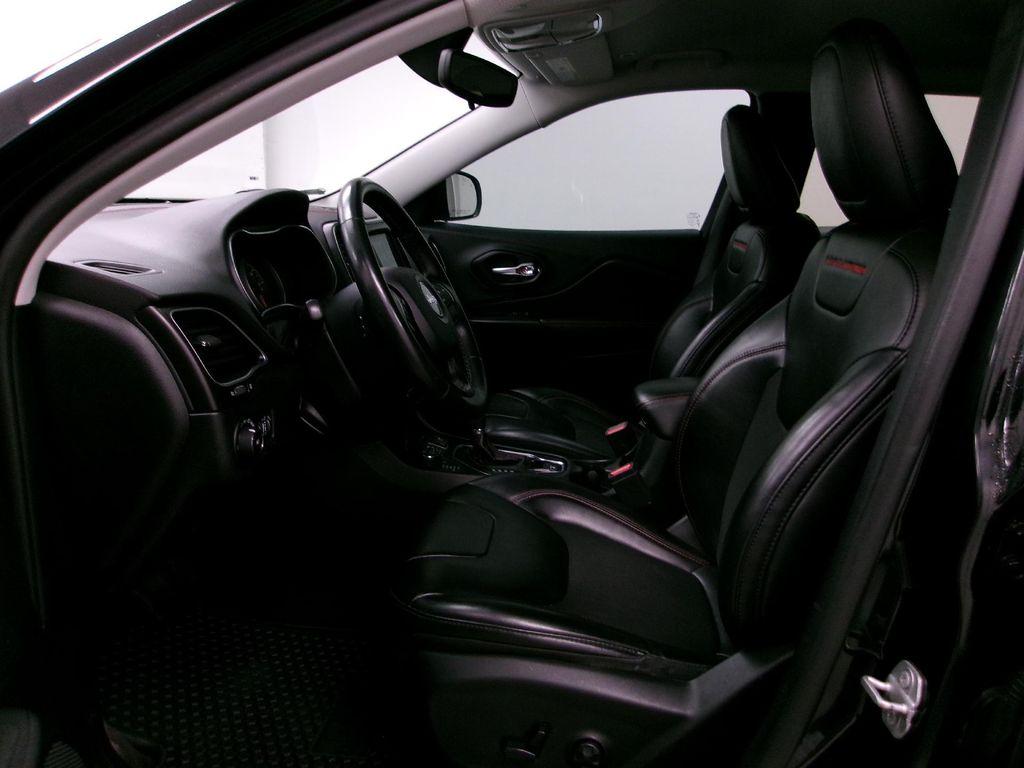 used 2019 Jeep Cherokee car, priced at $15,988