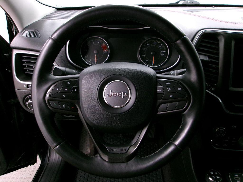 used 2019 Jeep Cherokee car, priced at $15,988