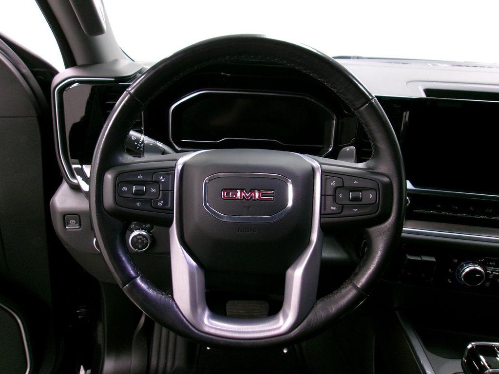 used 2022 GMC Sierra 1500 car, priced at $45,988