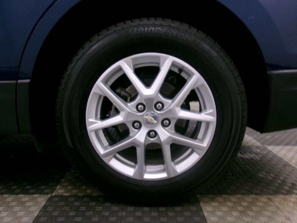 used 2023 Chevrolet Equinox car, priced at $20,988