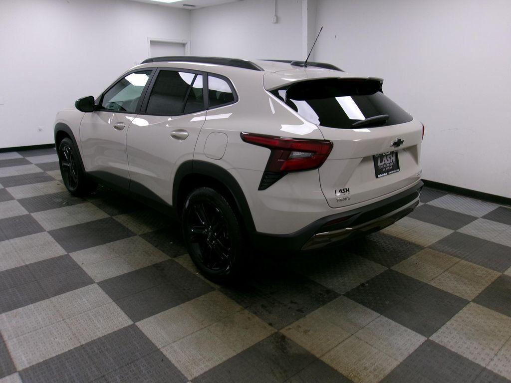 new 2026 Chevrolet Trax car, priced at $27,055