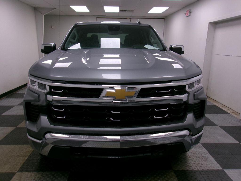used 2025 Chevrolet Silverado 1500 car, priced at $42,988