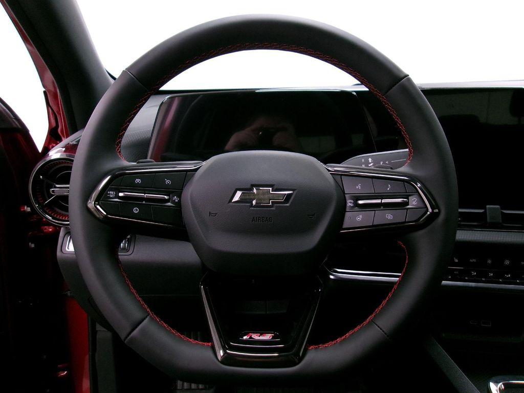 new 2026 Chevrolet Equinox car, priced at $40,904