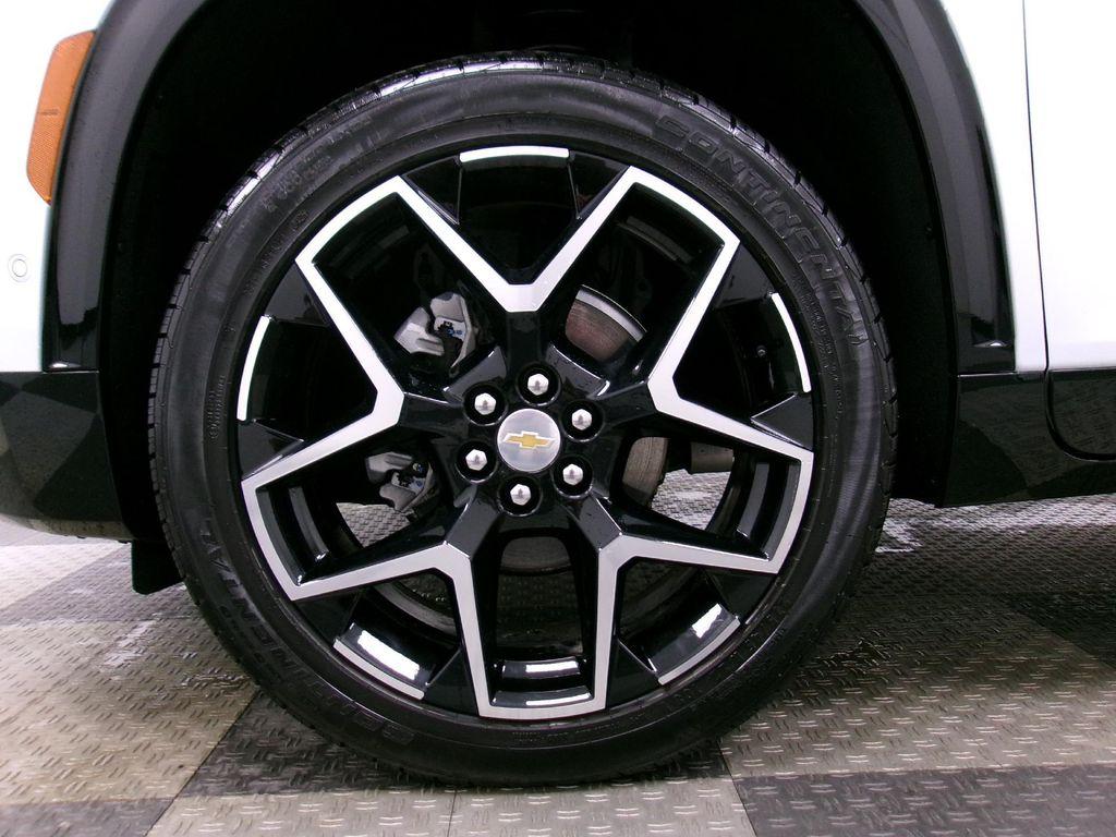 new 2026 Chevrolet Traverse car, priced at $57,909