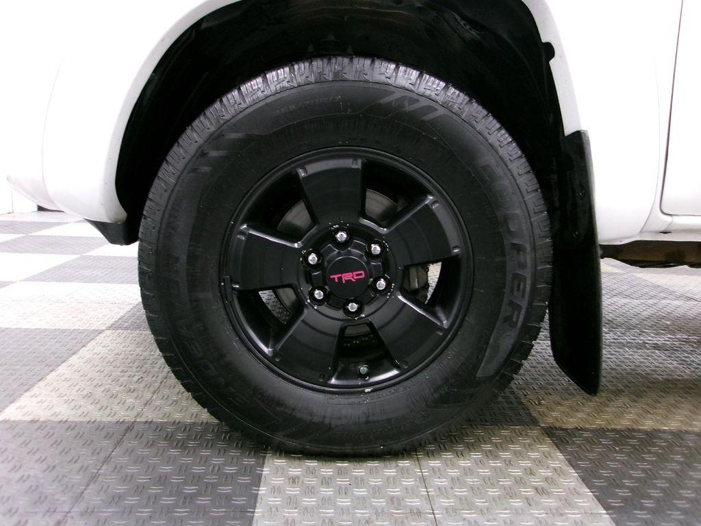 used 2006 Toyota Tacoma car, priced at $12,988