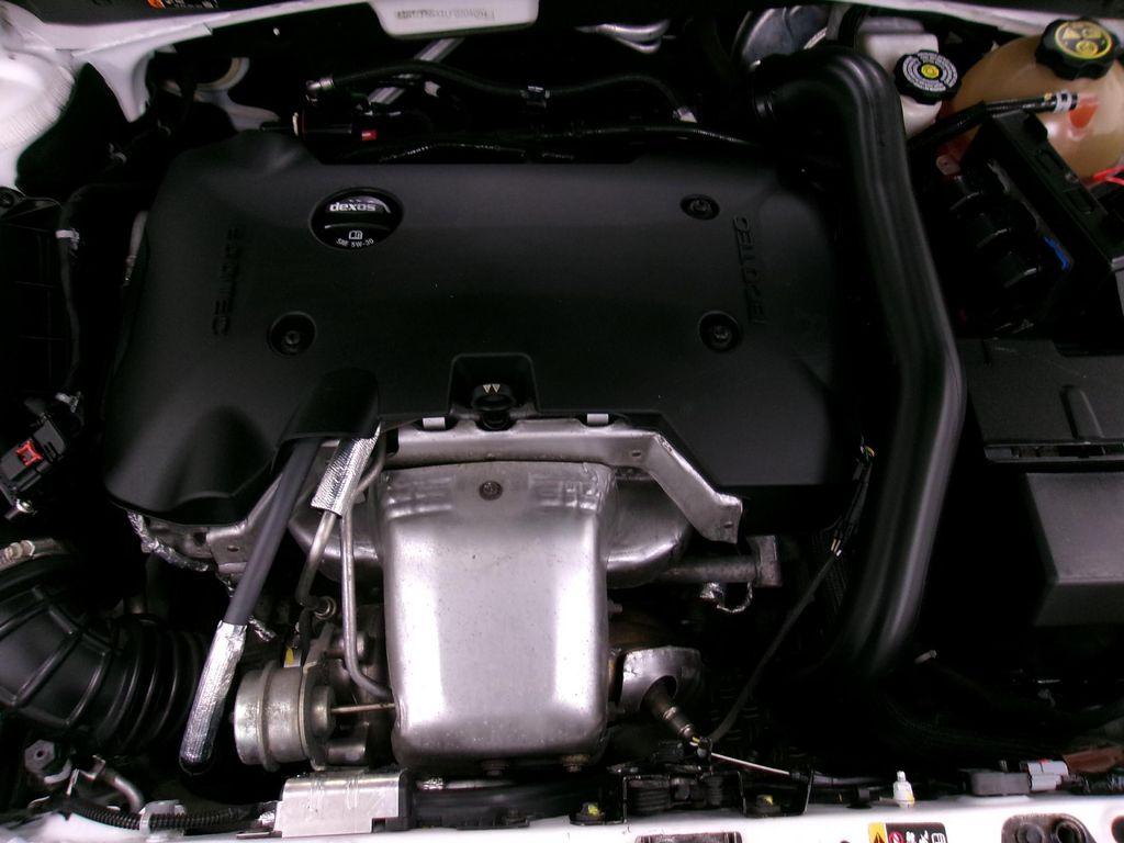 used 2020 Chevrolet Malibu car, priced at $15,988