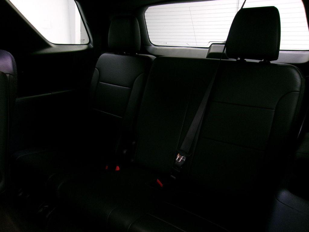 used 2024 Chevrolet Traverse car, priced at $45,988
