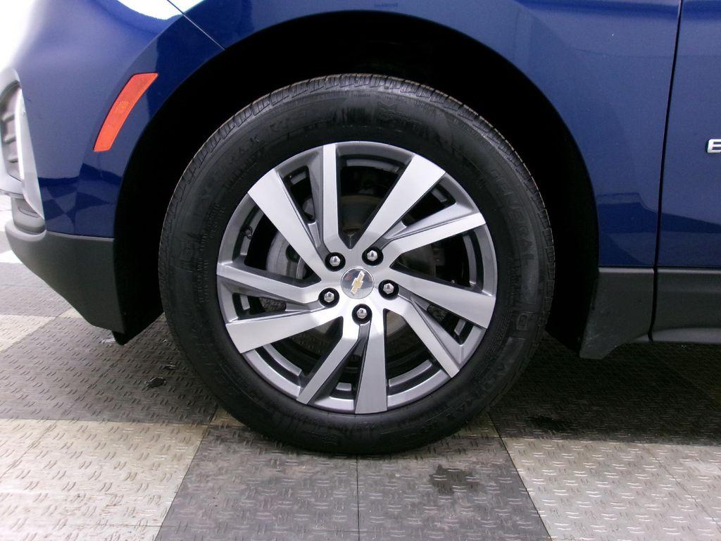 used 2023 Chevrolet Equinox car, priced at $20,988