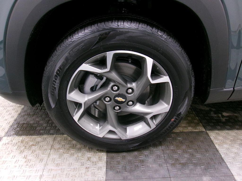 new 2026 Chevrolet Trax car, priced at $25,745