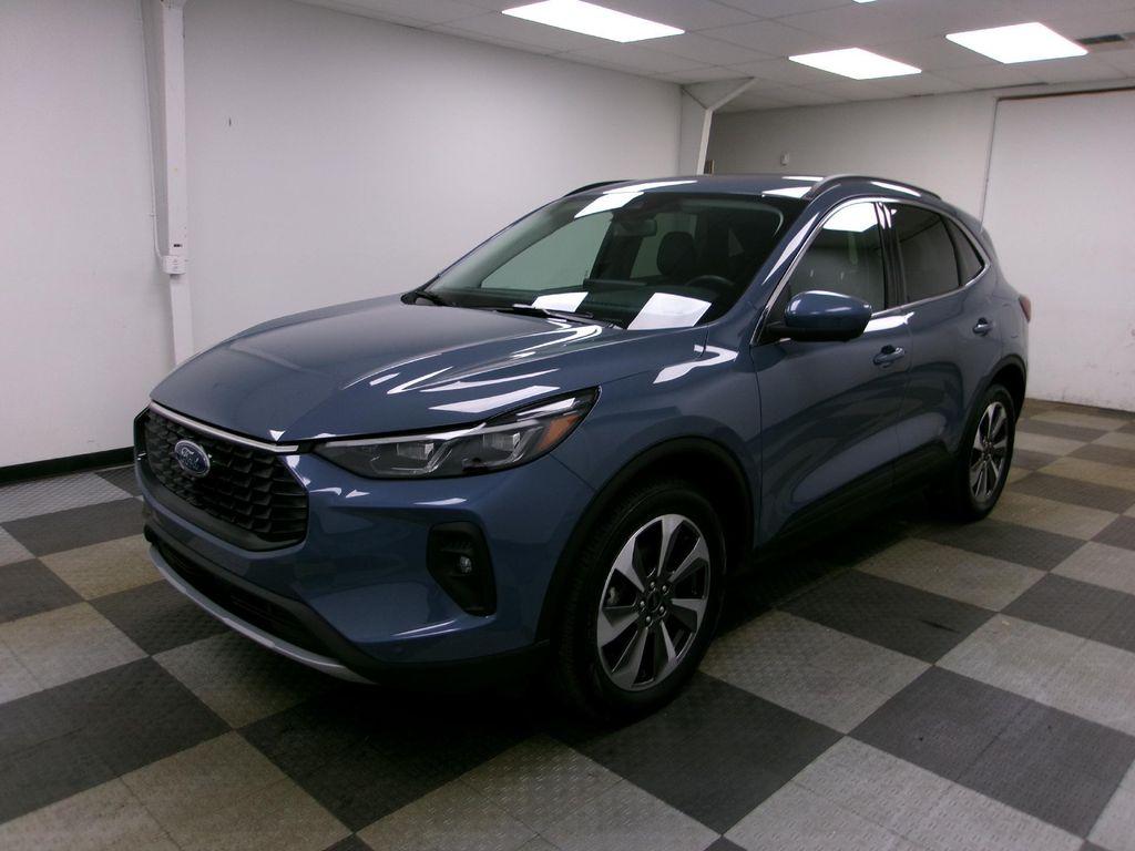 used 2024 Ford Escape car, priced at $26,988