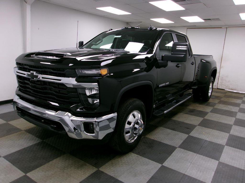 new 2026 Chevrolet Silverado 3500 car, priced at $78,985