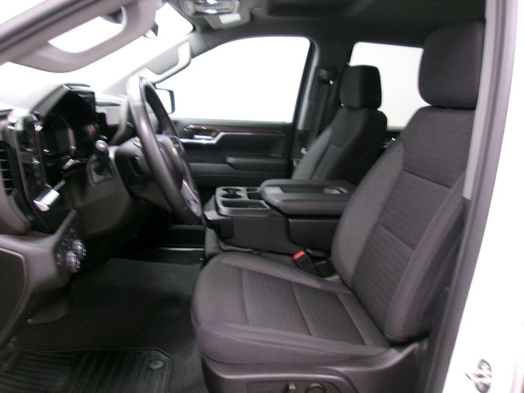 used 2024 Chevrolet Silverado 1500 car, priced at $43,988