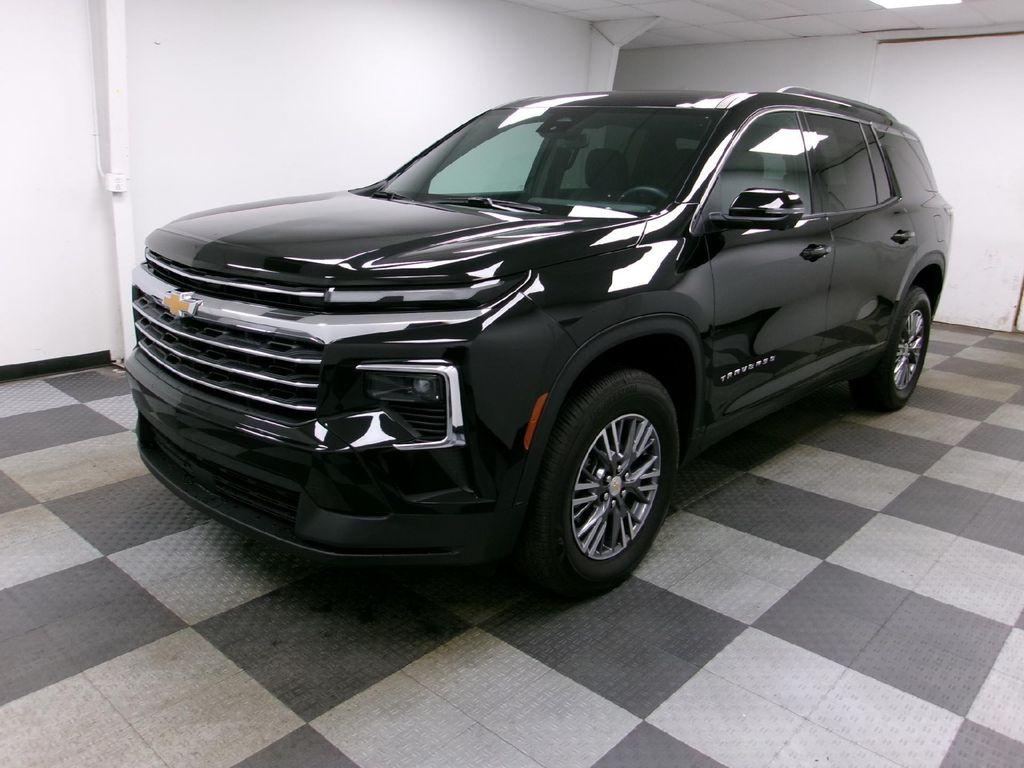 used 2024 Chevrolet Traverse car, priced at $41,988