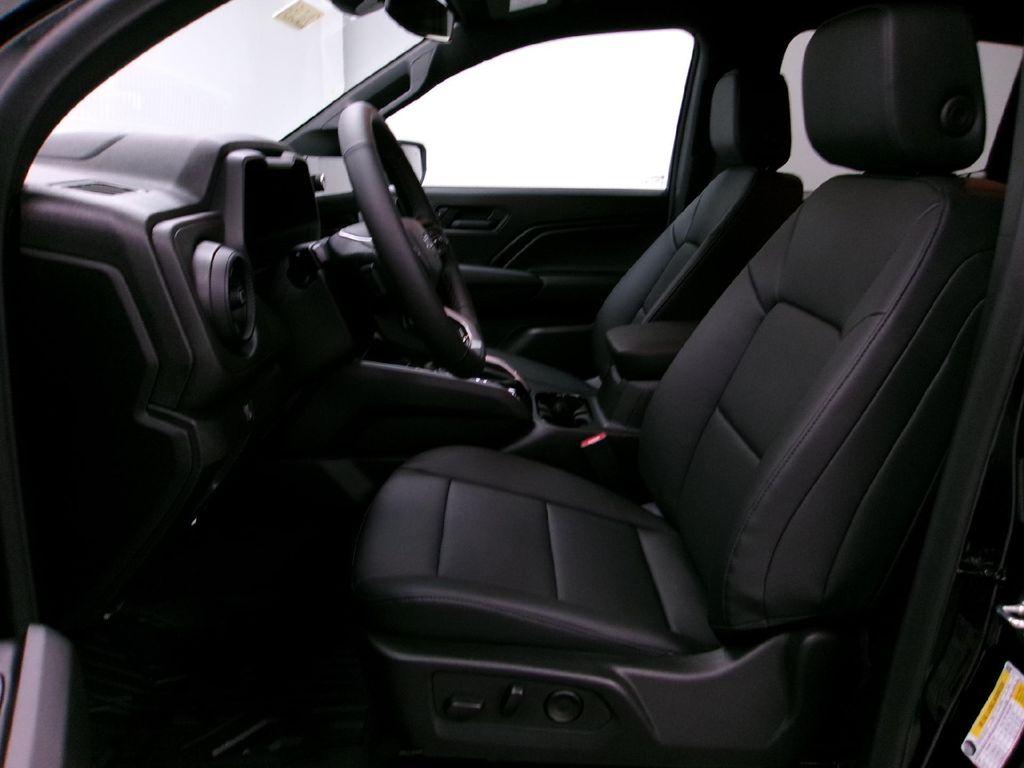 new 2026 Chevrolet Colorado car, priced at $44,160