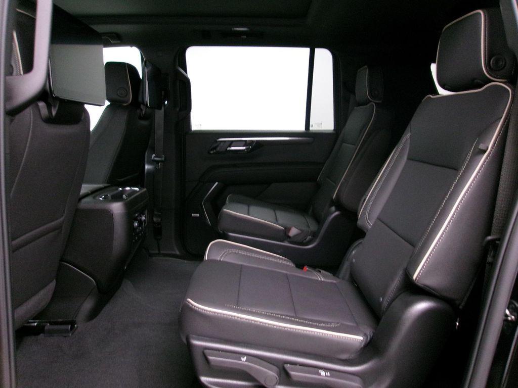 new 2025 Chevrolet Suburban car, priced at $85,955