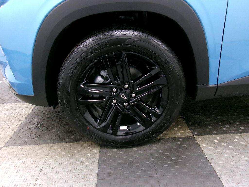 new 2026 Chevrolet Trax car, priced at $27,450