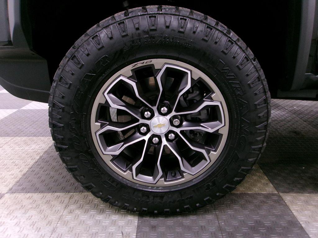 used 2021 Chevrolet Colorado car, priced at $39,988