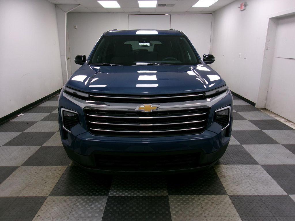 new 2026 Chevrolet Traverse car, priced at $47,810