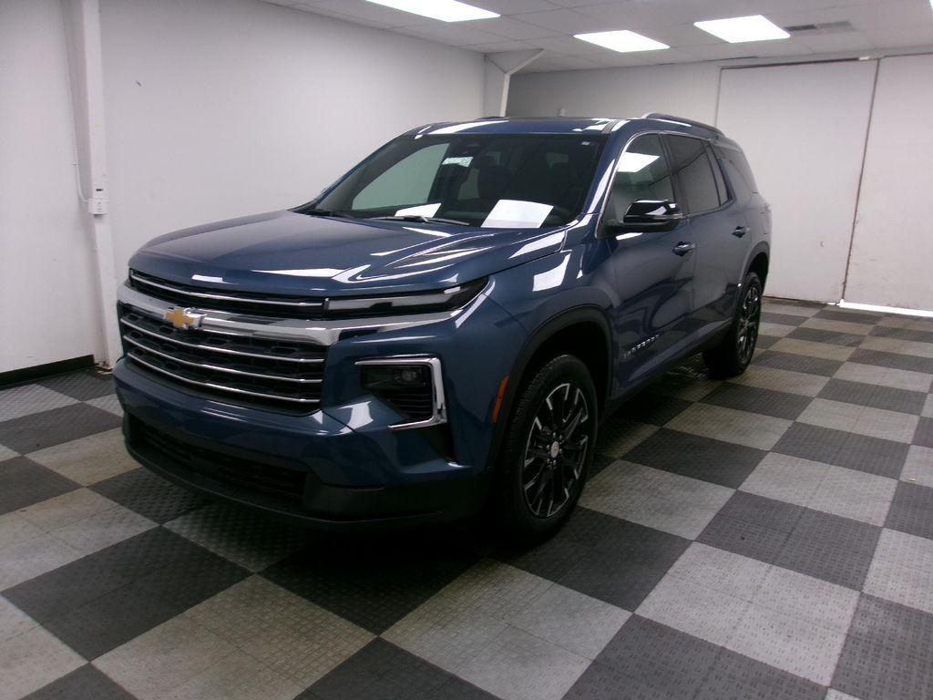 new 2026 Chevrolet Traverse car, priced at $47,810