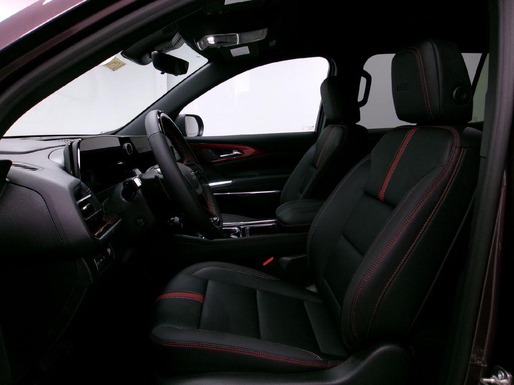 new 2026 Chevrolet Traverse car, priced at $54,220