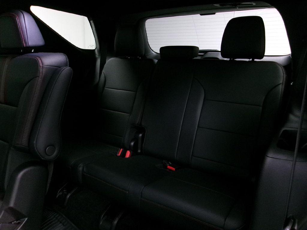 new 2026 Chevrolet Traverse car, priced at $54,220