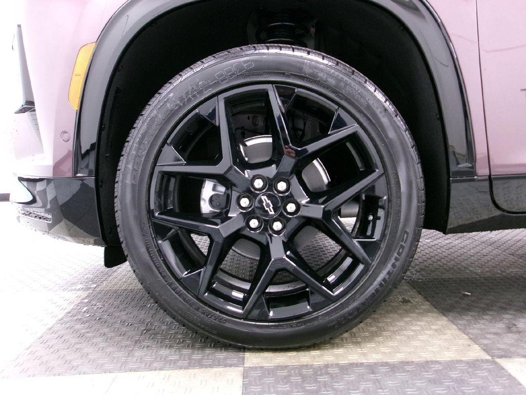 new 2026 Chevrolet Traverse car, priced at $54,220