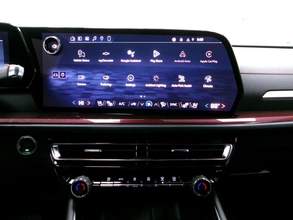 new 2026 Chevrolet Traverse car, priced at $54,220