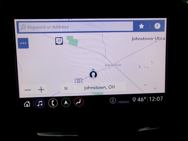 used 2021 Chevrolet Traverse car, priced at $29,988