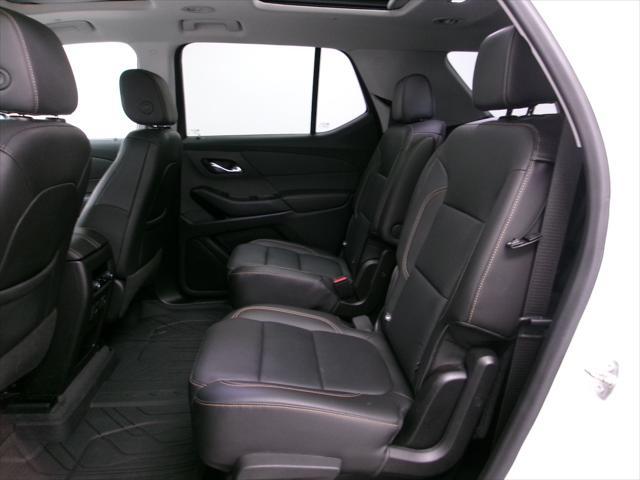used 2021 Chevrolet Traverse car, priced at $29,988