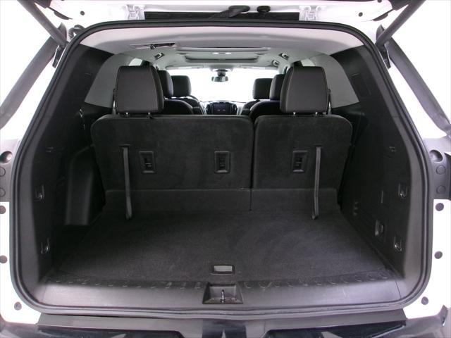 used 2021 Chevrolet Traverse car, priced at $29,988