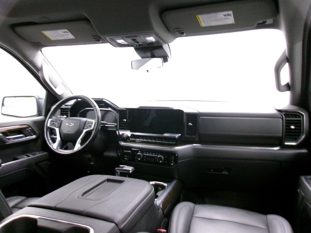 used 2022 Chevrolet Silverado 1500 car, priced at $44,988