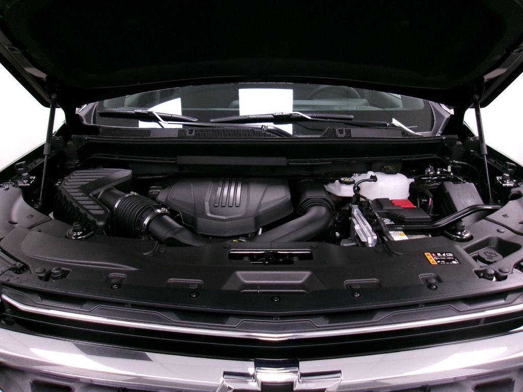 new 2026 Chevrolet Traverse car, priced at $42,490