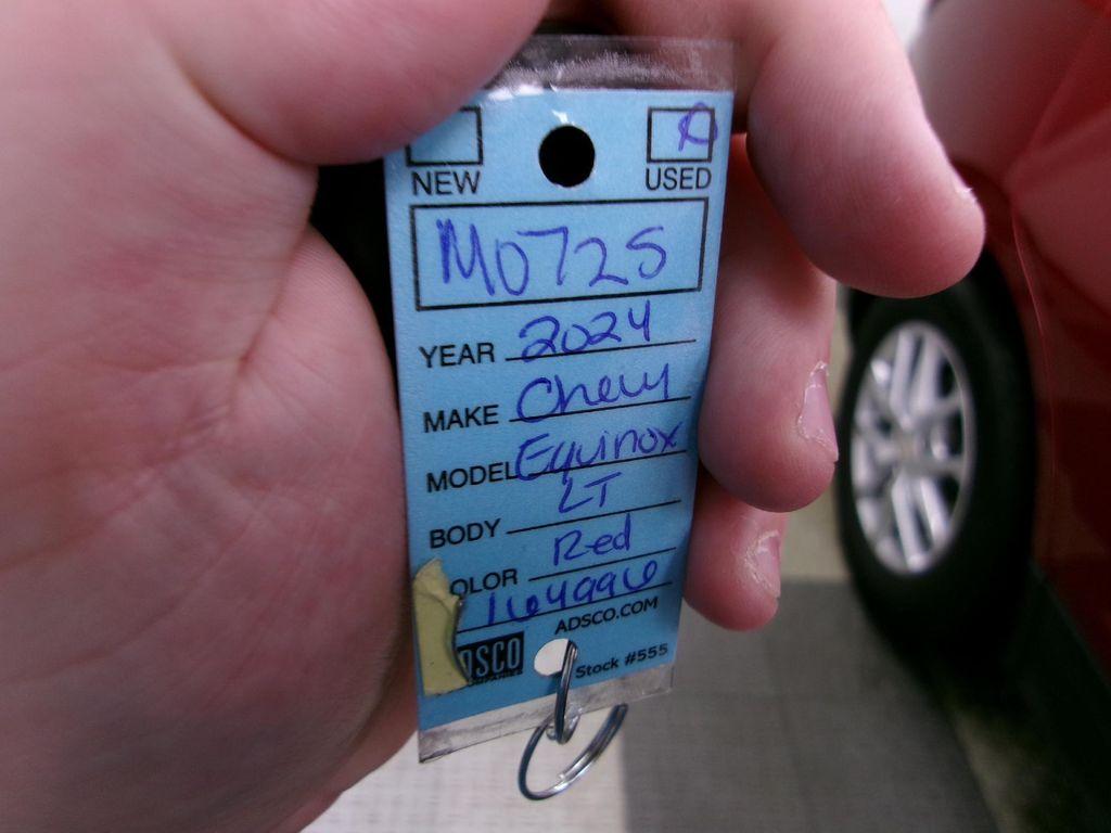 used 2024 Chevrolet Equinox car, priced at $22,988