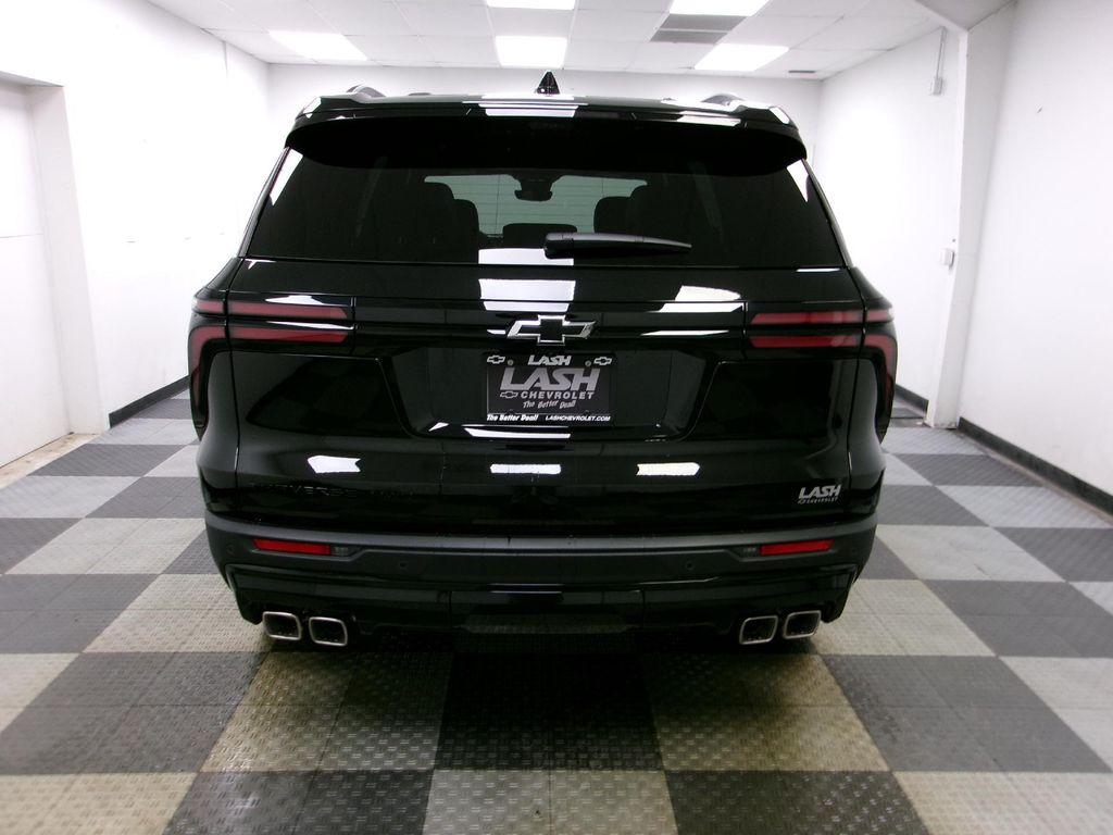 new 2026 Chevrolet Traverse car, priced at $47,730