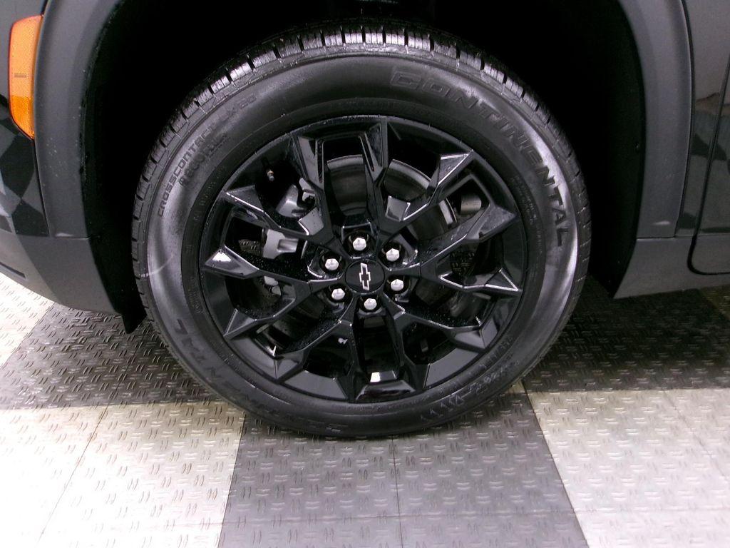 new 2026 Chevrolet Traverse car, priced at $47,730