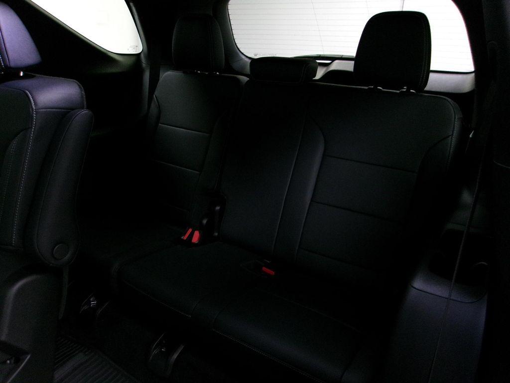 new 2026 Chevrolet Traverse car, priced at $47,730