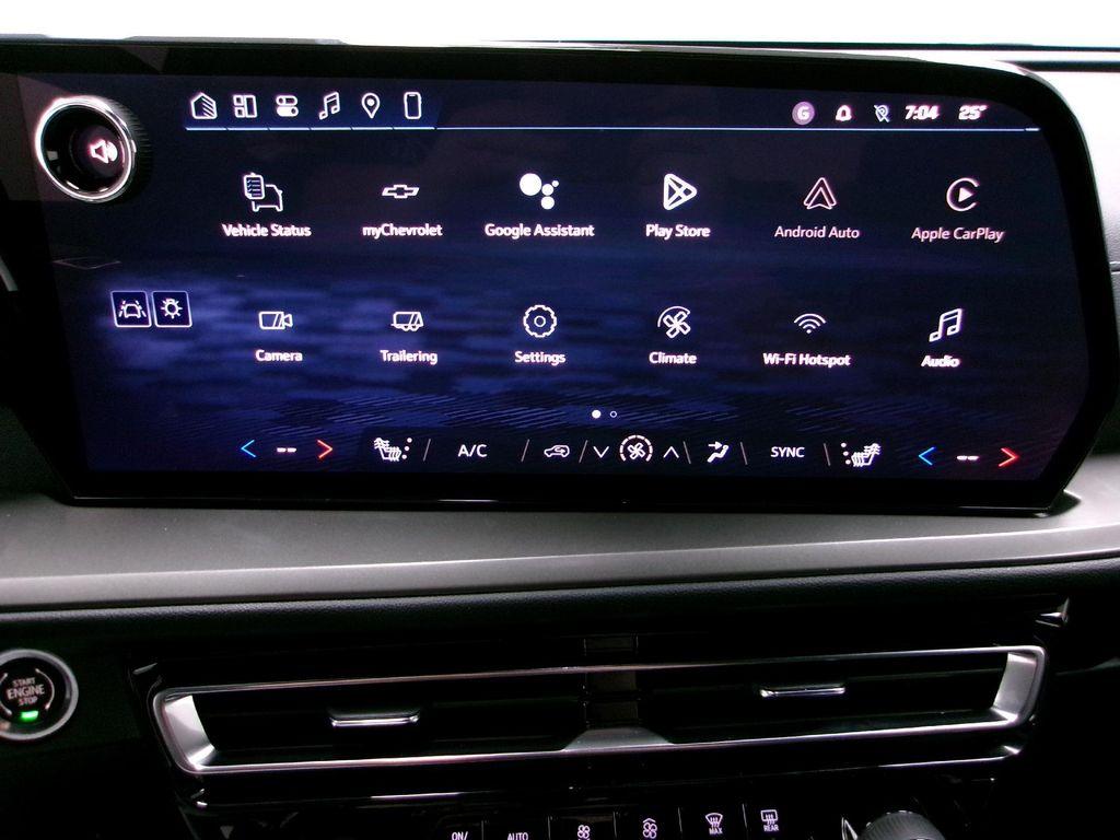 new 2026 Chevrolet Traverse car, priced at $47,730